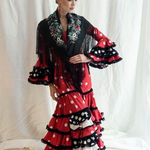 Traje de Flamenca único y exclusivo modelo 8/2023, fondo rojo-fresa con lunar blanco,alta costura flamenca.
