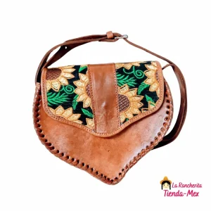 Bolsa De Piel Bordada Corazón Tapa