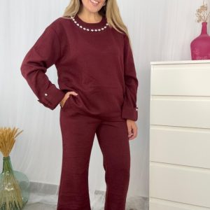 Conjunto Confort Tachas Burdeos