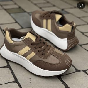 ZAPATILLAS SUELA MARRONES